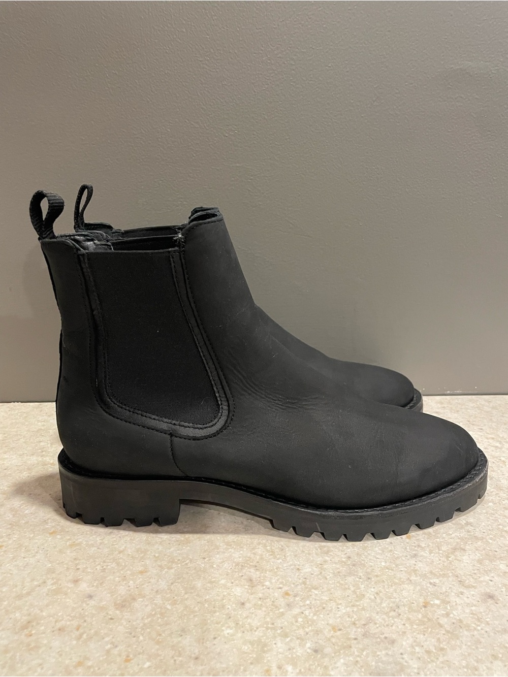 THURSDAY BOOT CO 2024 Women's Legend Chelsea Ankle Boot Black Leather Pull On